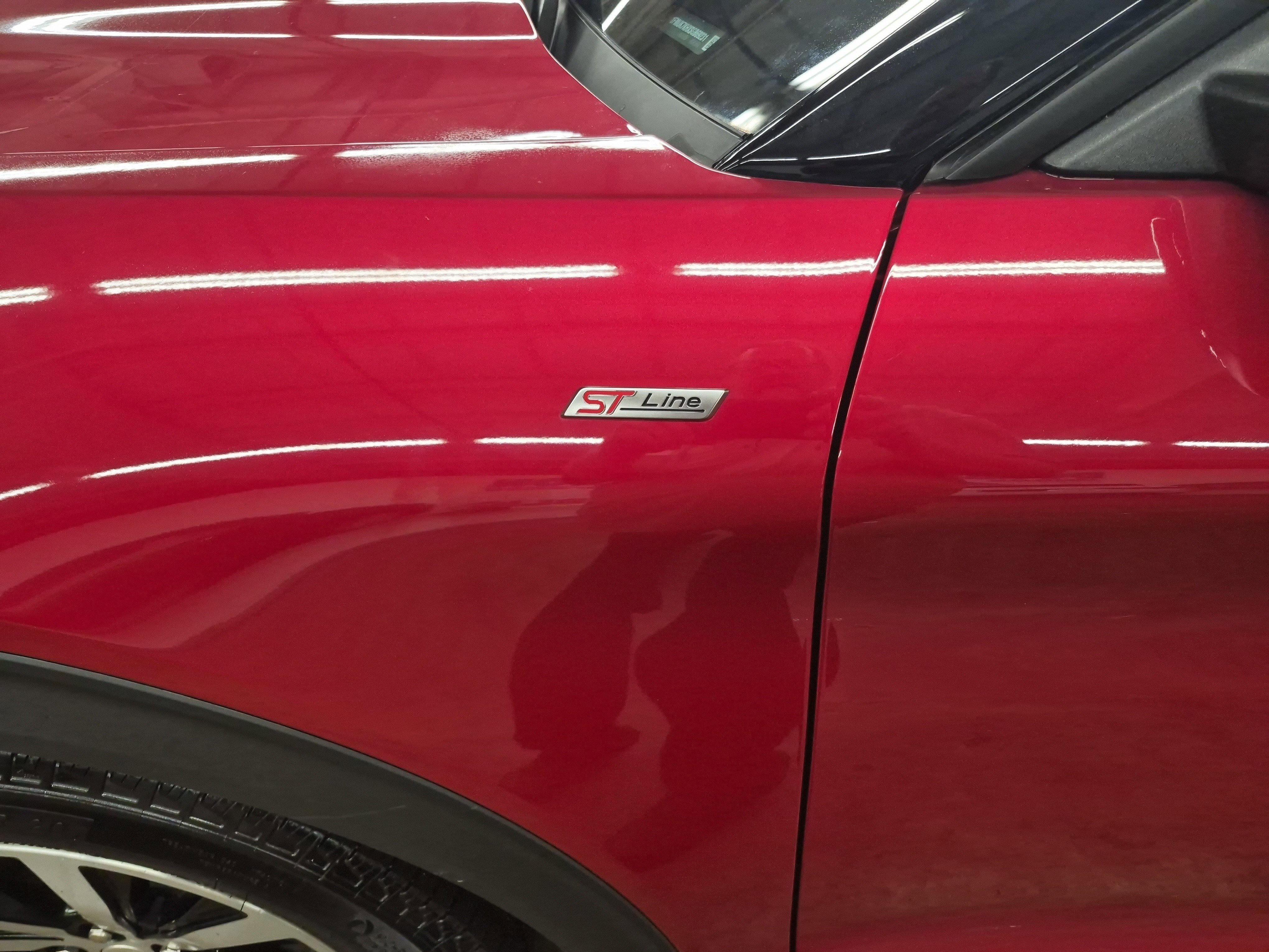 Certified 2025 Ford Explorer ST-Line image 7