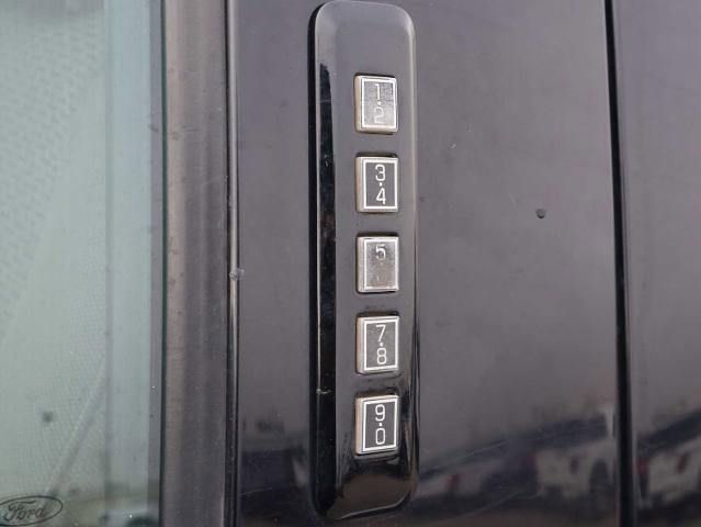 Certified 2019 Ford F150 XLT w/ Equipment Group 302A Luxury image 17