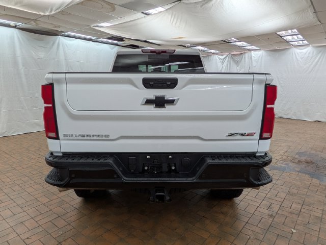 Used 2026 Chevrolet Silverado 2500 ZR2 AWD/4WD image 6