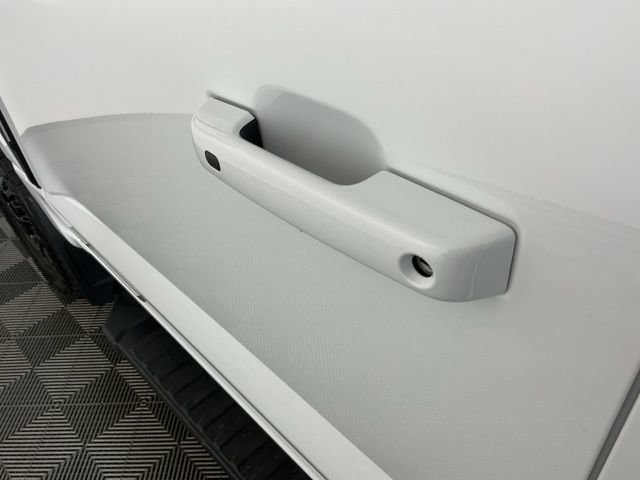 Certified 2025 Ford F350 Lariat w/ Black Appearance Package image 14