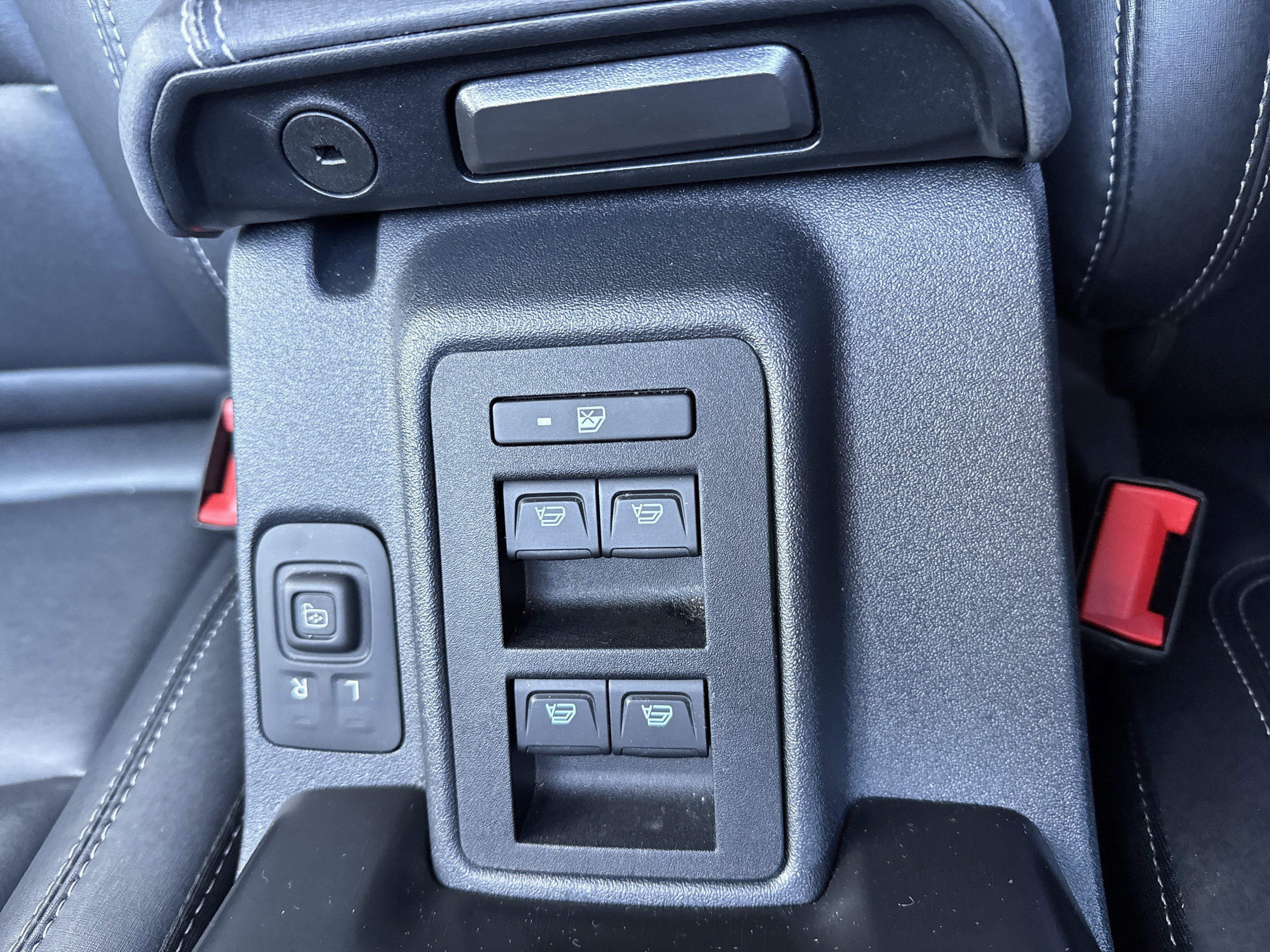 Certified 2025 Ford Bronco Badlands image 47