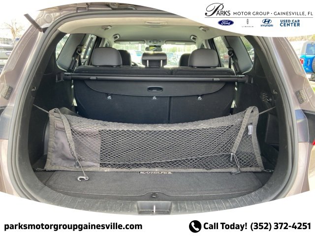 Used 2020 Hyundai Santa Fe SE image 12