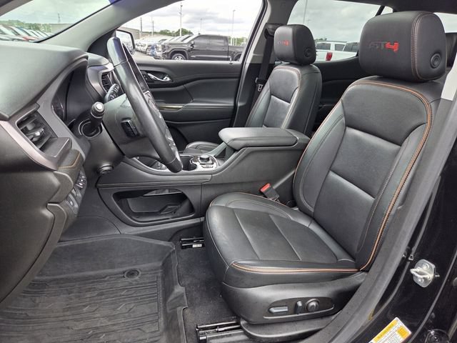 Used 2022 GMC Acadia AT4 w/ Technology Package AWD/4WD image 9