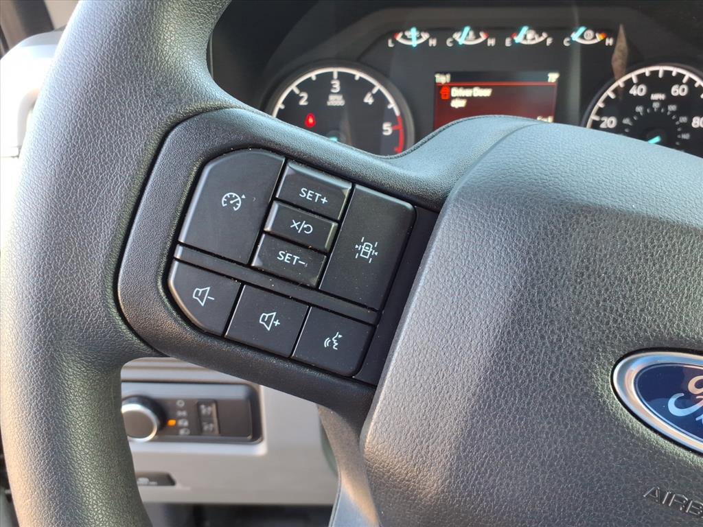 Certified 2023 Ford F550 4x4 Regular Cab Super Duty image 13