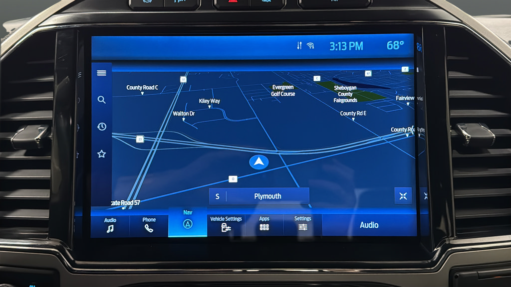Certified 2022 Ford F350 Lariat w/ Tremor Off-Road Package AWD/4WD image 16