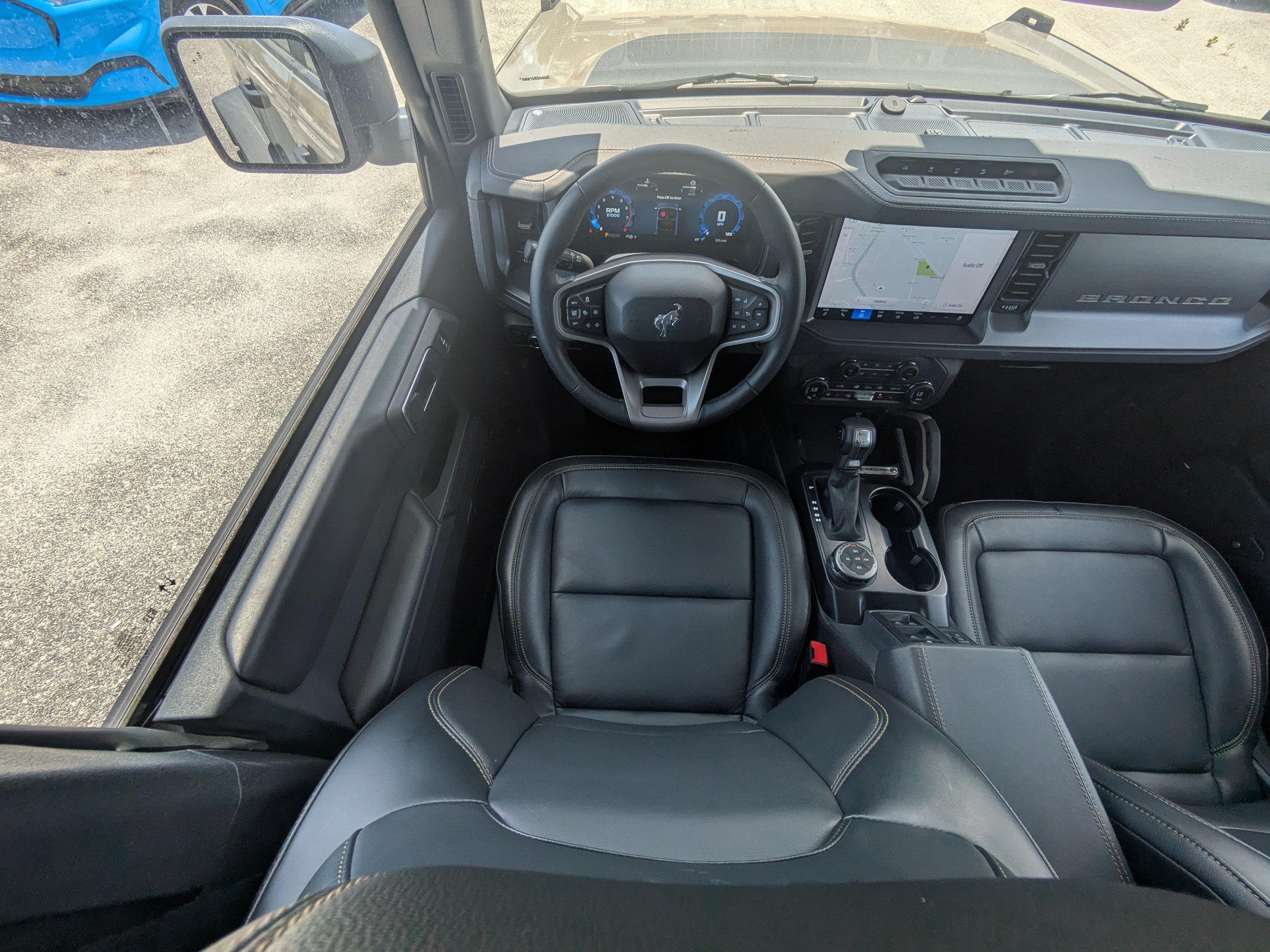 Certified 2025 Ford Bronco Badlands AWD/4WD image 15
