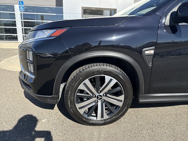 Used 2025 Mitsubishi Outlander Sport AWD image 9