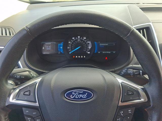 Certified 2024 Ford Edge Titanium image 18