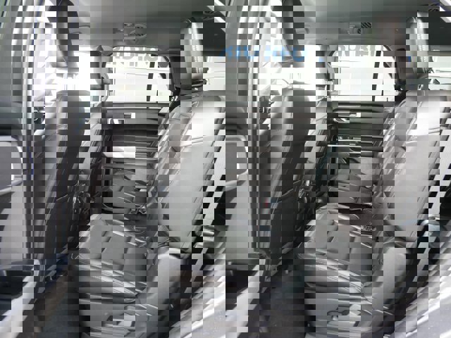 Certified 2022 Ford Explorer XLT w/ Equipment Group 202A image 16