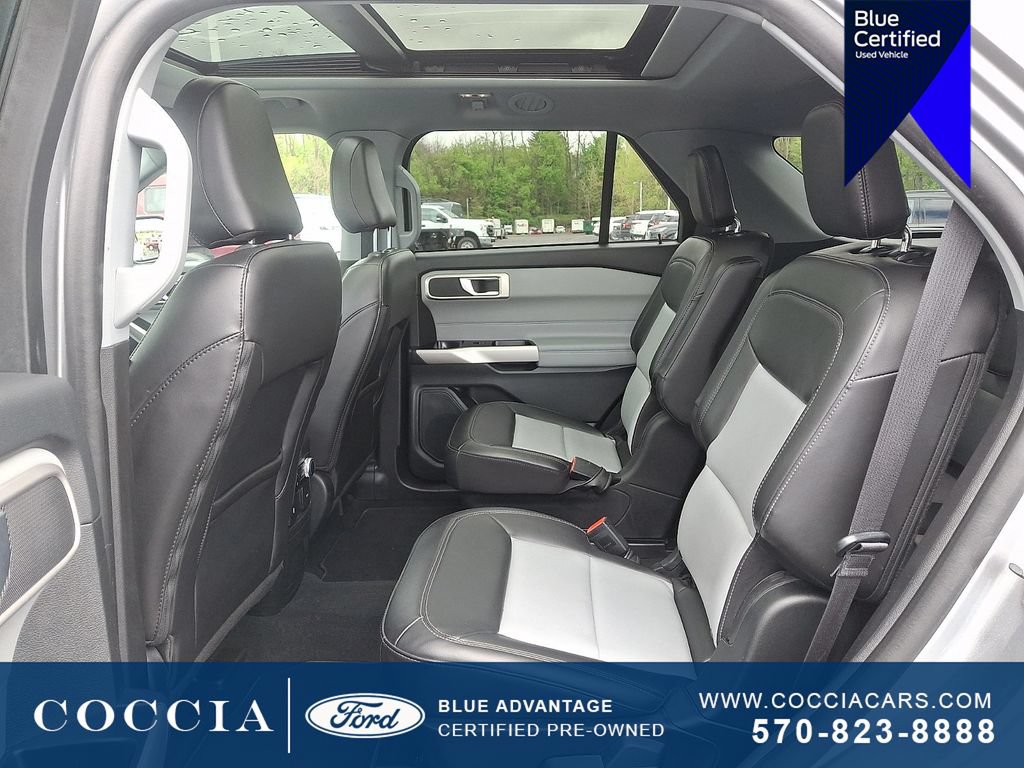 Certified 2023 Ford Explorer XLT w/ Equipment Group 202A AWD/4WD image 11