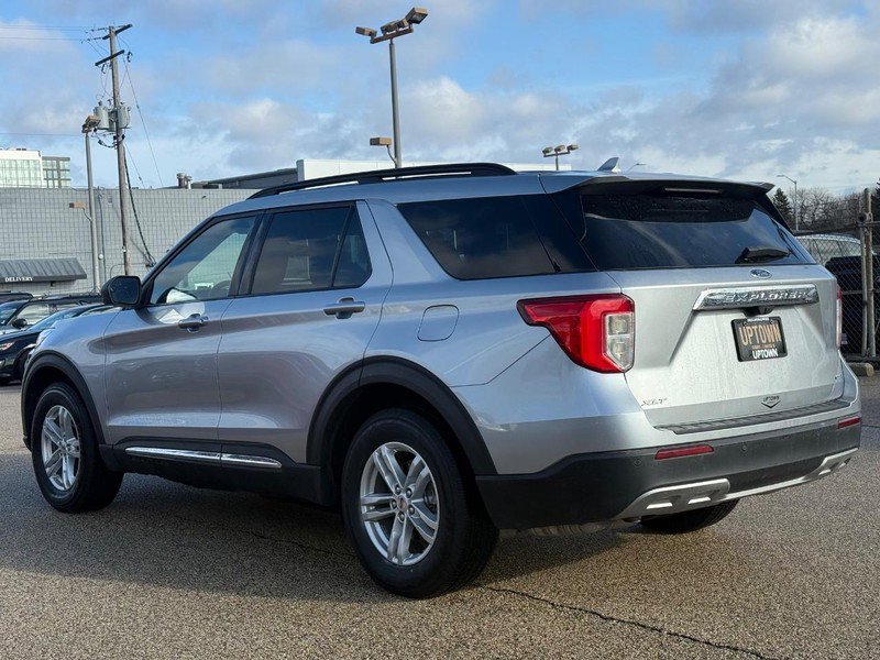 Certified 2020 Ford Explorer XLT w/ Equipment Group 202A image 7