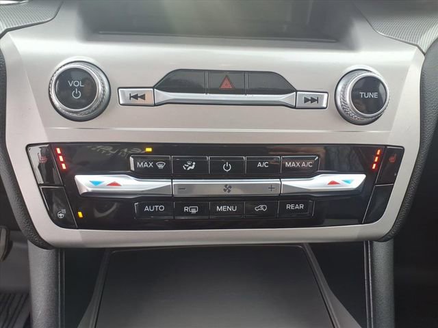 Certified 2022 Ford Explorer XLT w/ Equipment Group 202A image 25