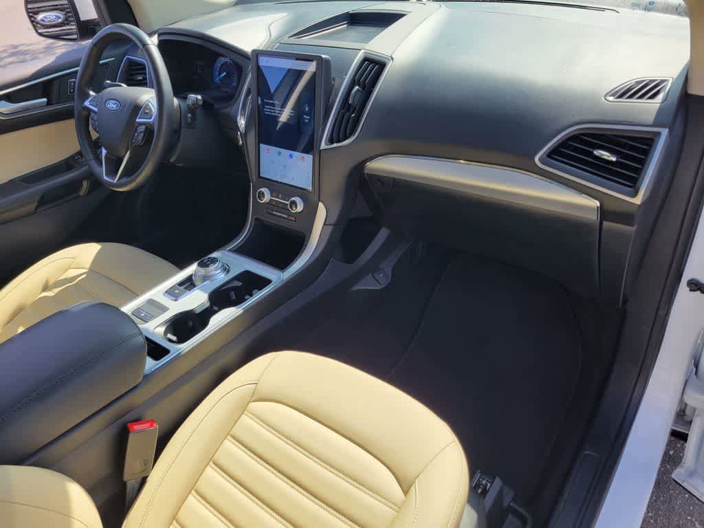 Certified 2022 Ford Edge SEL w/ Convenience Package AWD/4WD image 17