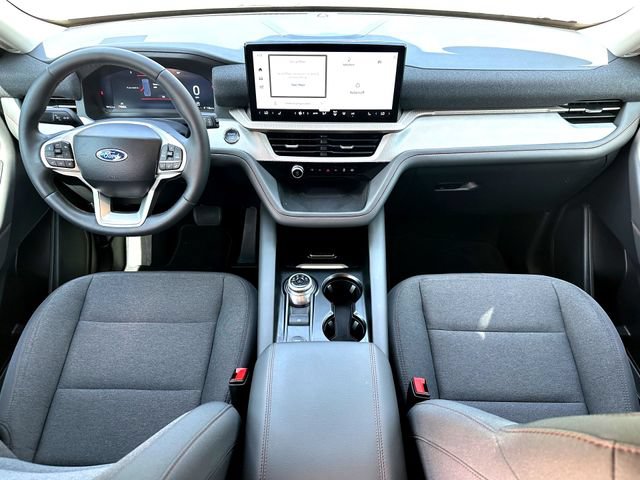 Certified 2025 Ford Explorer Active RWD image 29