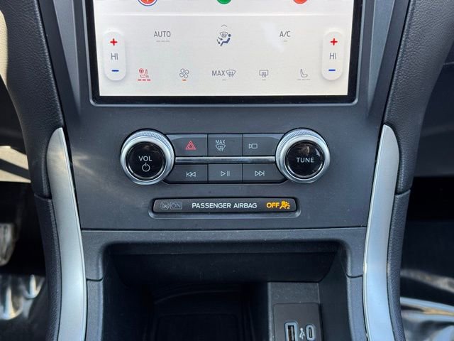 Certified 2024 Ford Edge SEL w/ Convenience Package AWD/4WD image 12