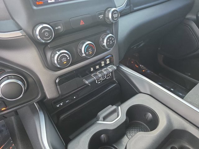 Used 2019 RAM 1500 Big Horn RWD image 30