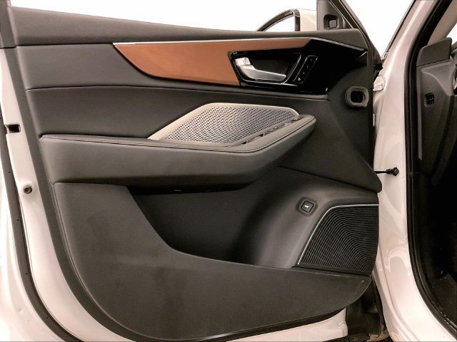 Used 2022 Acura MDX SH-AWD image 22
