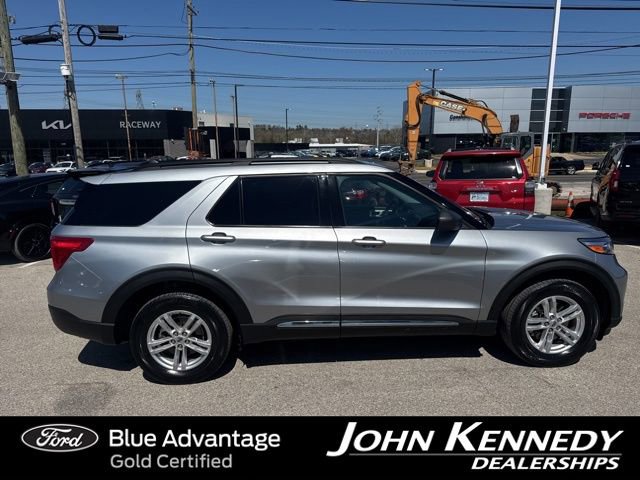 Certified 2022 Ford Explorer XLT w/ Equipment Group 202A AWD/4WD image 23
