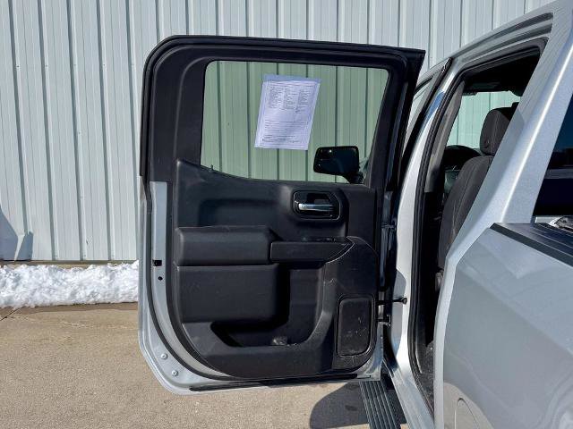 Used 2019 Chevrolet Silverado 1500 Custom Trail Boss w/ Custom Convenience Package image 15