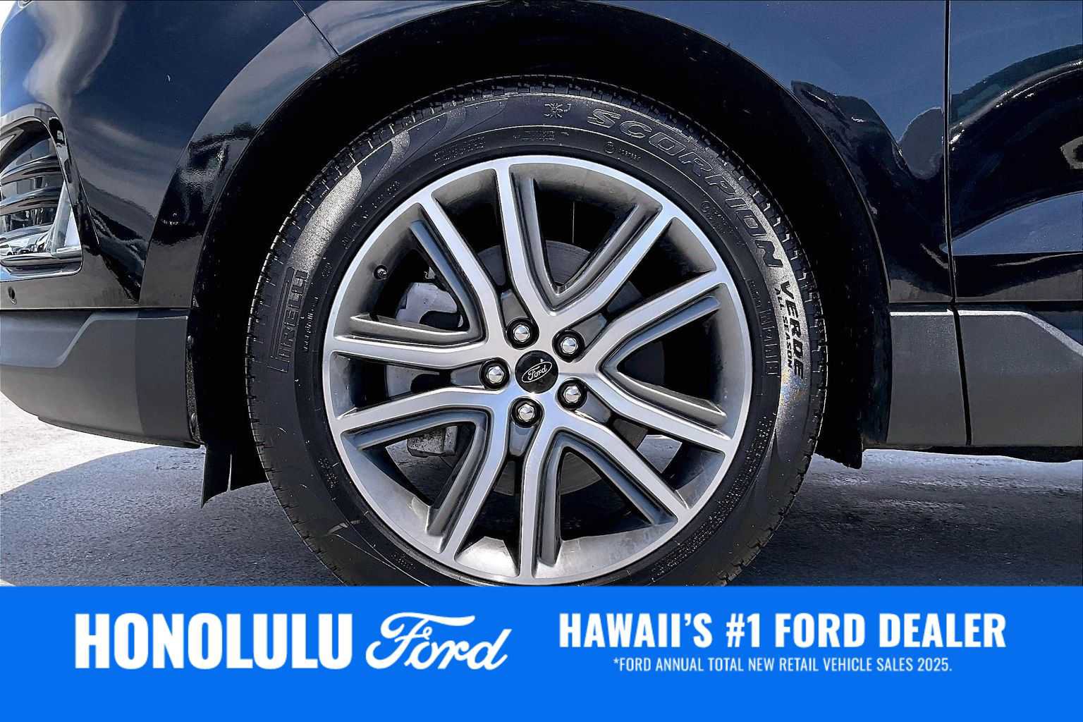 Certified 2024 Ford Edge Titanium w/ Equipment Group 301A AWD/4WD image 8