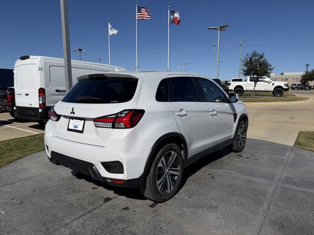 Used 2024 Mitsubishi Outlander Sport AWD image 3
