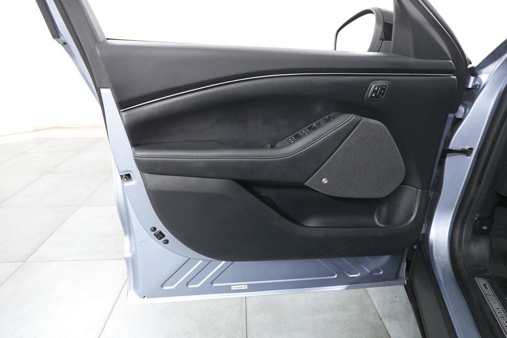 Certified 2022 Ford Mustang Mach-E Premium AWD/4WD image 21
