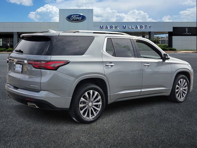 Used 2023 Chevrolet Traverse Premier image 4