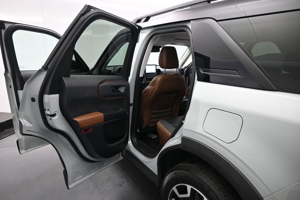 Certified 2022 Ford Bronco Sport Outer Banks w/ Tech Package AWD/4WD image 21