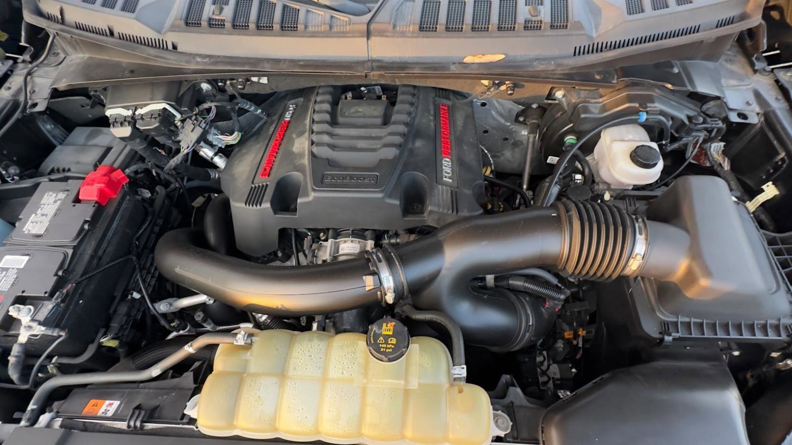 Certified 2020 Ford F150 Raptor w/ Equipment Group 802A Luxury image 26