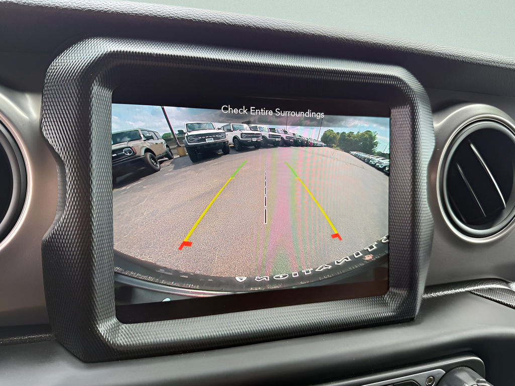 Used 2021 Jeep Wrangler Sport AWD/4WD image 11