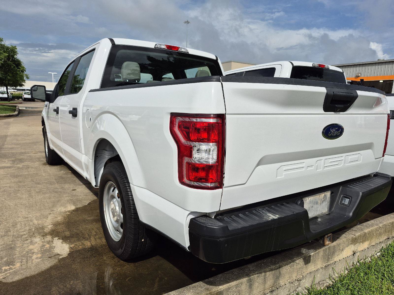 Certified 2020 Ford F150 XL w/ Equipment Group 101A Mid RWD image 4