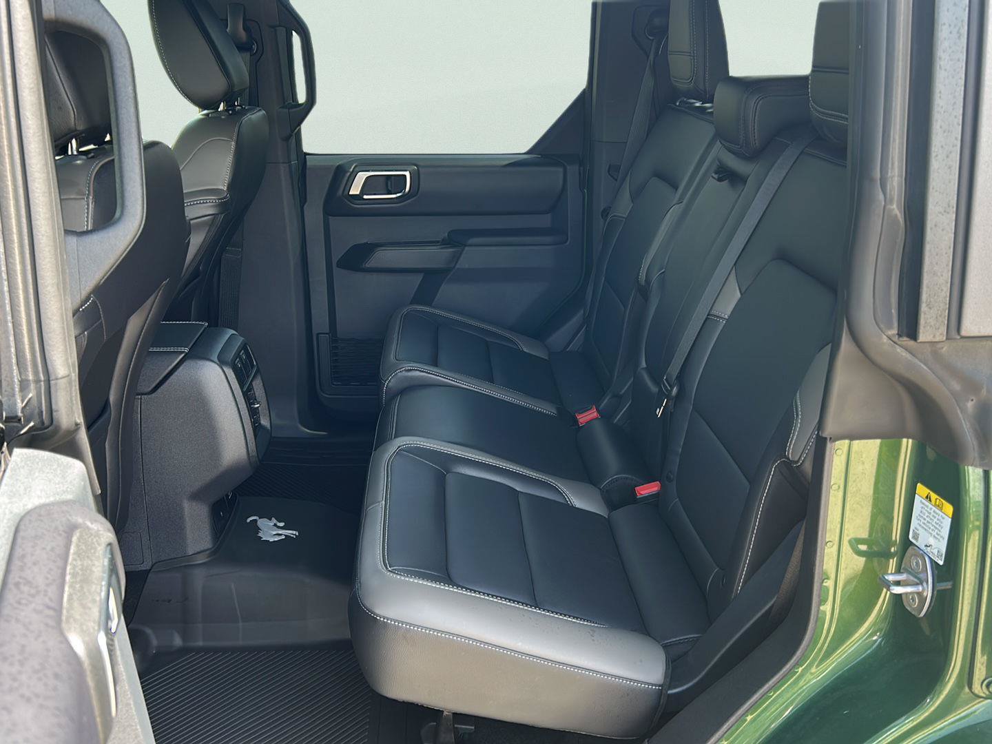 Certified 2025 Ford Bronco Outer Banks AWD/4WD image 19