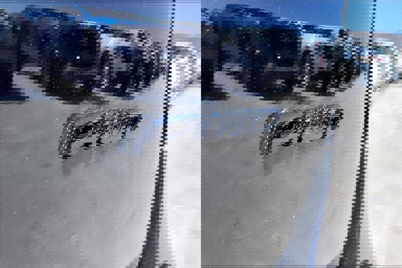 Certified 2024 Ford Edge SE w/ Black Appearance Package AWD/4WD image 9