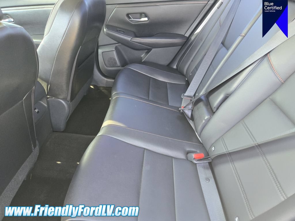 Used 2022 Nissan Sentra SR w/ SR Premium Package FWD image 14