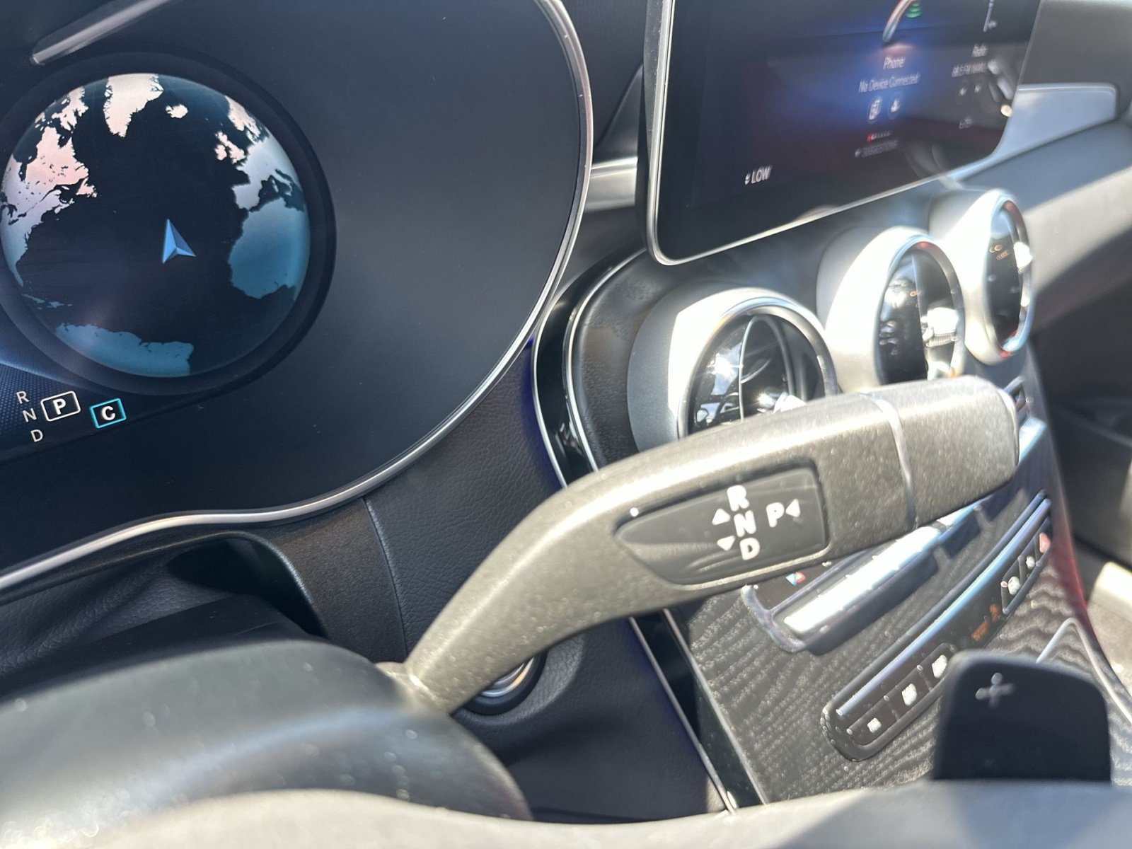 Used 2022 Mercedes-Benz GLC 300 4MATIC image 29