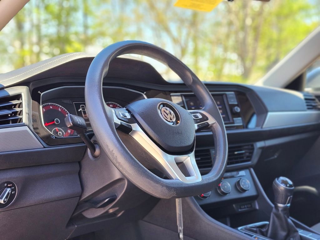 Used 2021 Volkswagen Jetta S w/ Driver Assistance Package FWD image 19