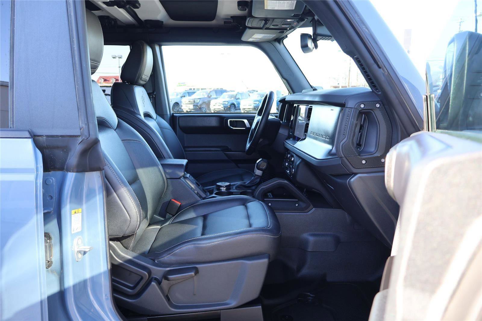 Certified 2025 Ford Bronco Badlands AWD/4WD image 36