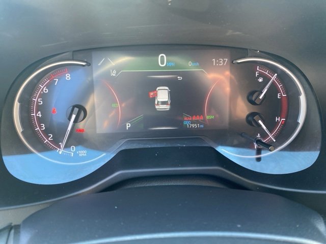 Used 2024 Toyota RAV4 XLE Premium image 39