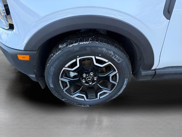 Certified 2025 Ford Bronco Sport Outer Banks w/ Outer Banks Tech Package+ AWD/4WD image 28