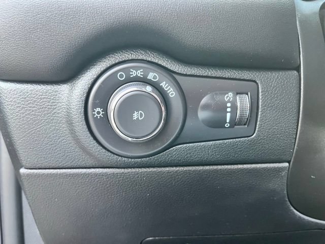 Used 2023 Dodge Durango GT AWD/4WD image 31