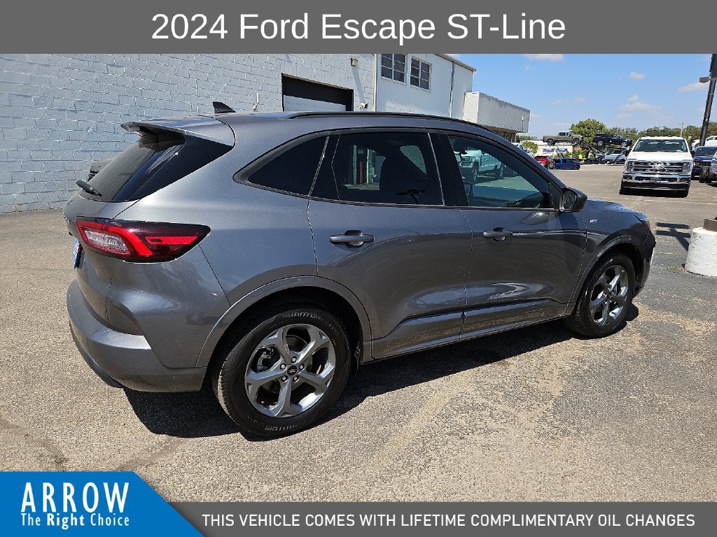 Certified 2024 Ford Escape ST-Line FWD image 13