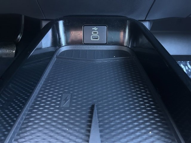 Certified 2025 Ford Mustang Mach-E Premium image 36