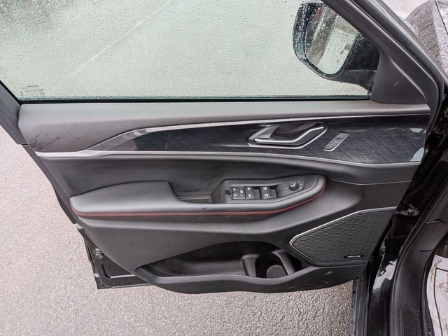 Used 2022 Jeep Grand Cherokee Trailhawk AWD/4WD image 6