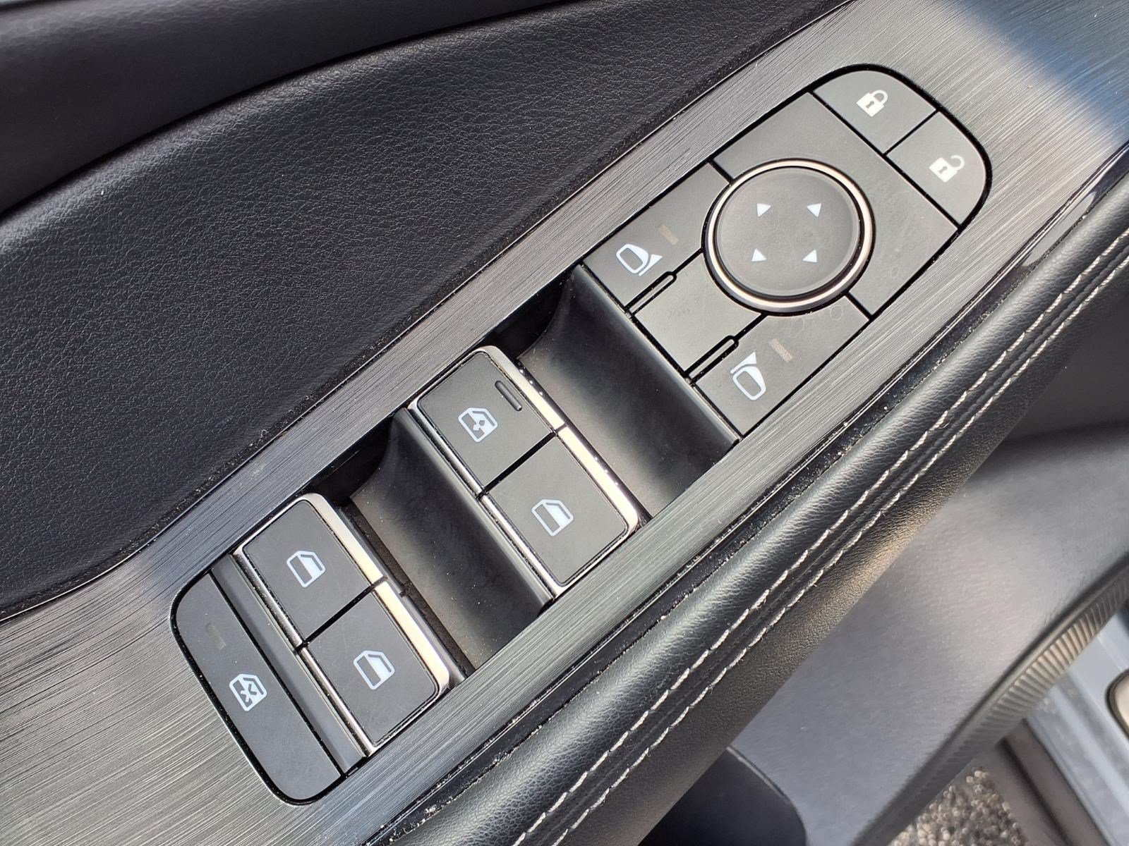Used 2023 Nissan Rogue Platinum w/ Platinum Premium Package FWD image 18