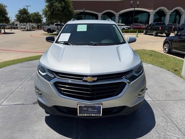 Used 2020 Chevrolet Equinox LT FWD image 2