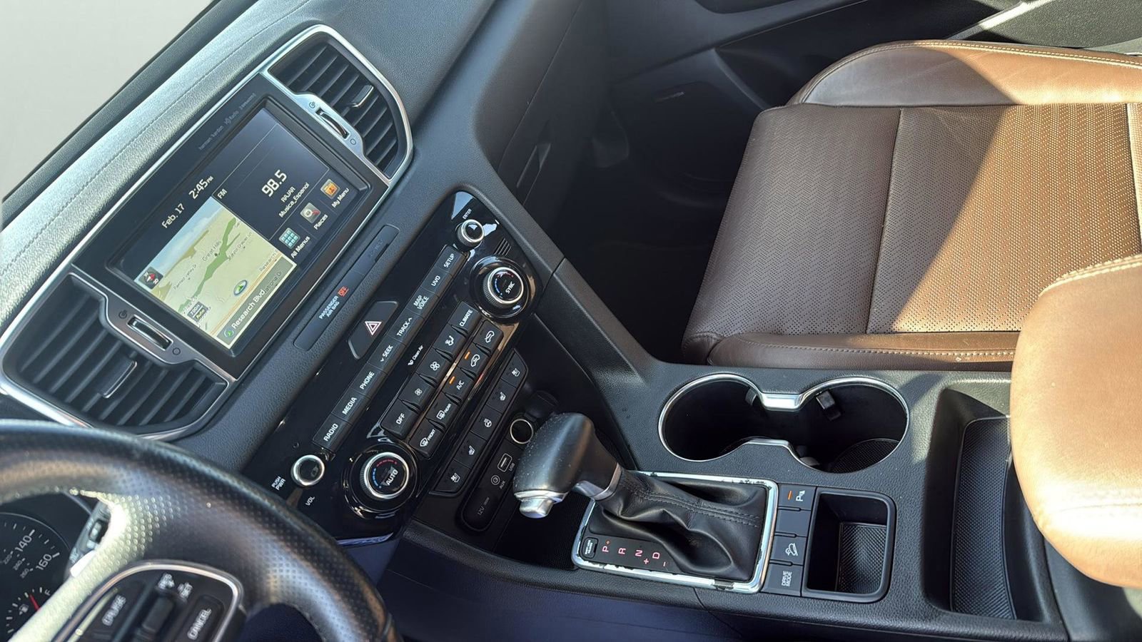 Used 2017 Kia Sportage SX image 17