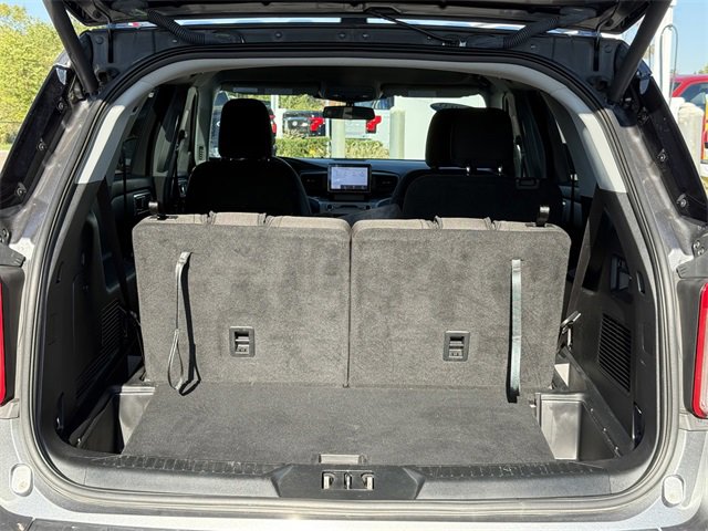 Certified 2023 Ford Explorer XLT w/ Class IV Trailer Tow Package image 27