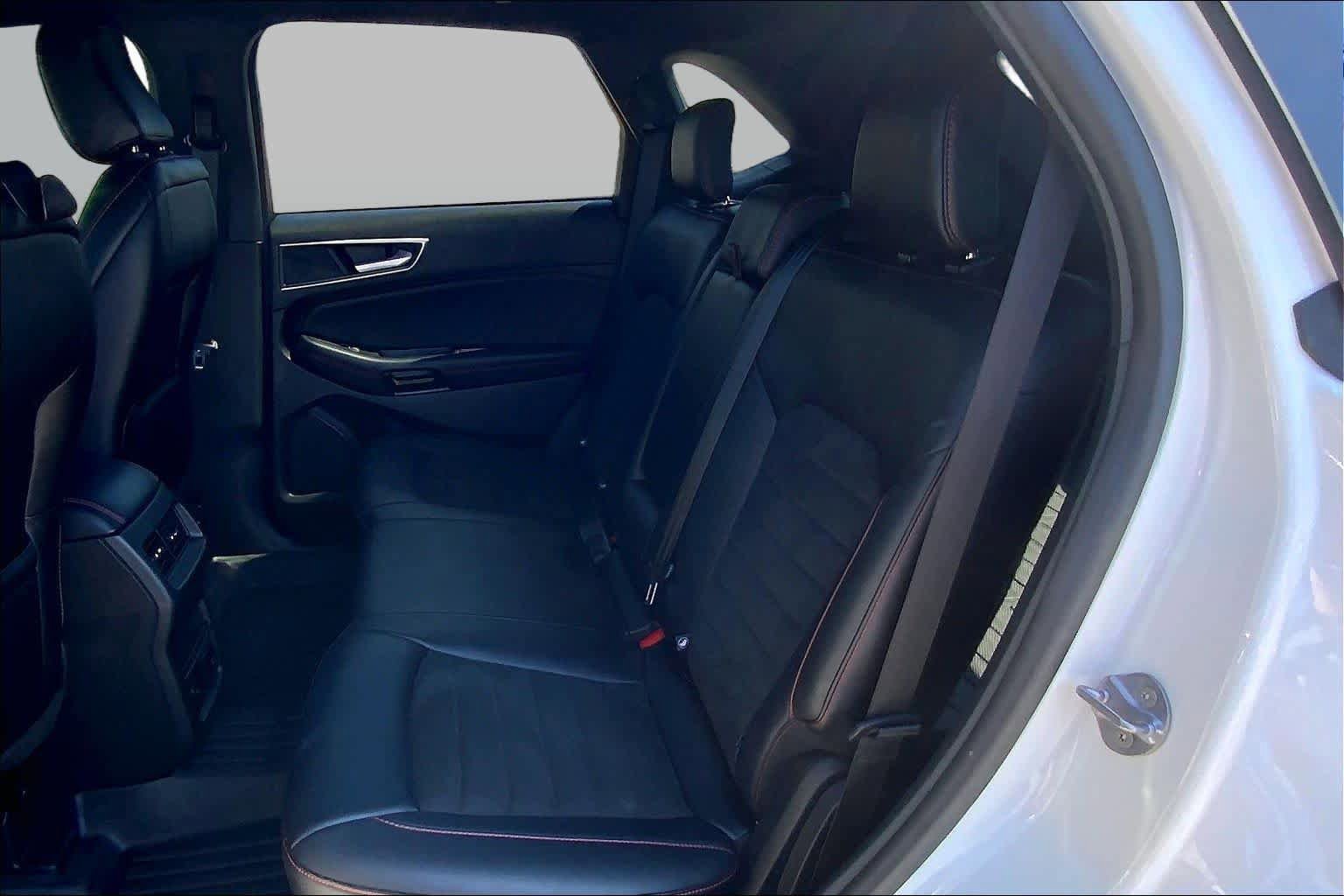 Certified 2024 Ford Edge ST-Line AWD/4WD image 20