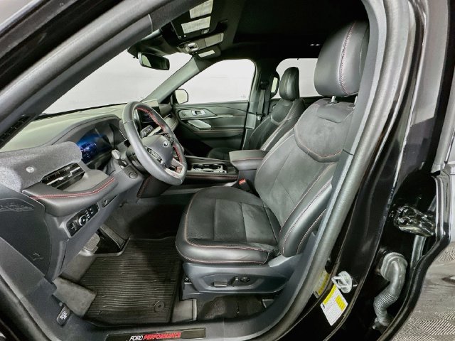 Certified 2025 Ford Explorer ST AWD/4WD image 28