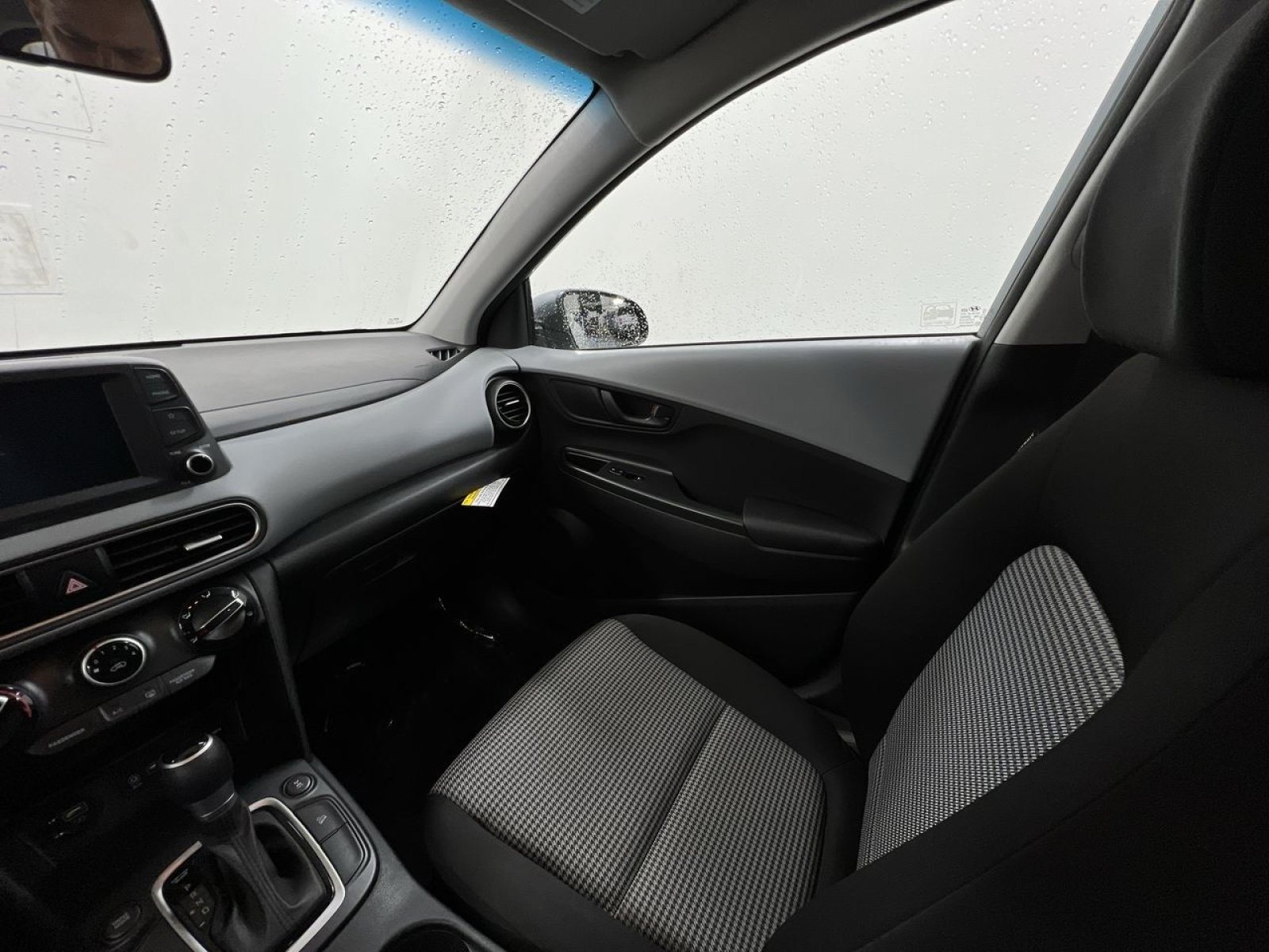 Used 2021 Hyundai Kona SE AWD/4WD image 15
